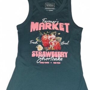 Juniors Strawberry Shortcake NWT Tank